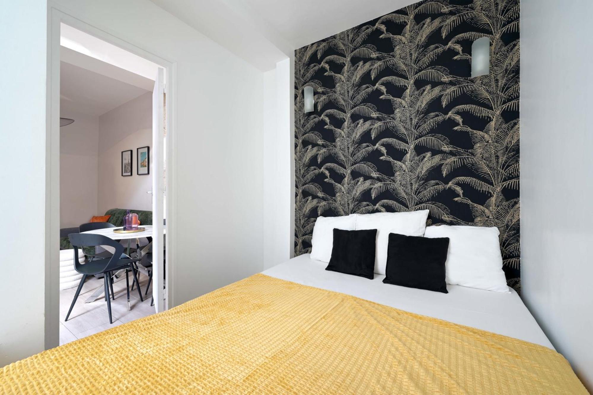 2 Bed Modern Fully Furnish Flat,Close To Buttes Chaumon Park Lejlighed Paris Eksteriør billede